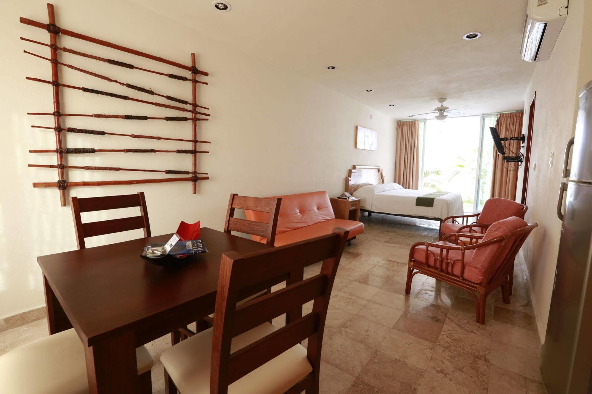 Coral Maya Stay Suites Puerto Aventuras Εξωτερικό φωτογραφία